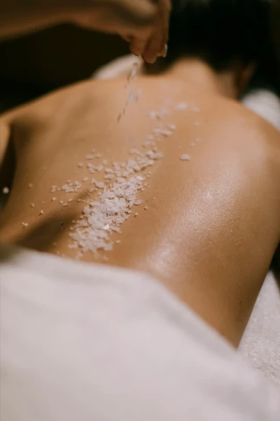 Aurora treatment body